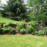 2.2_Perennial-rock-wall-garden